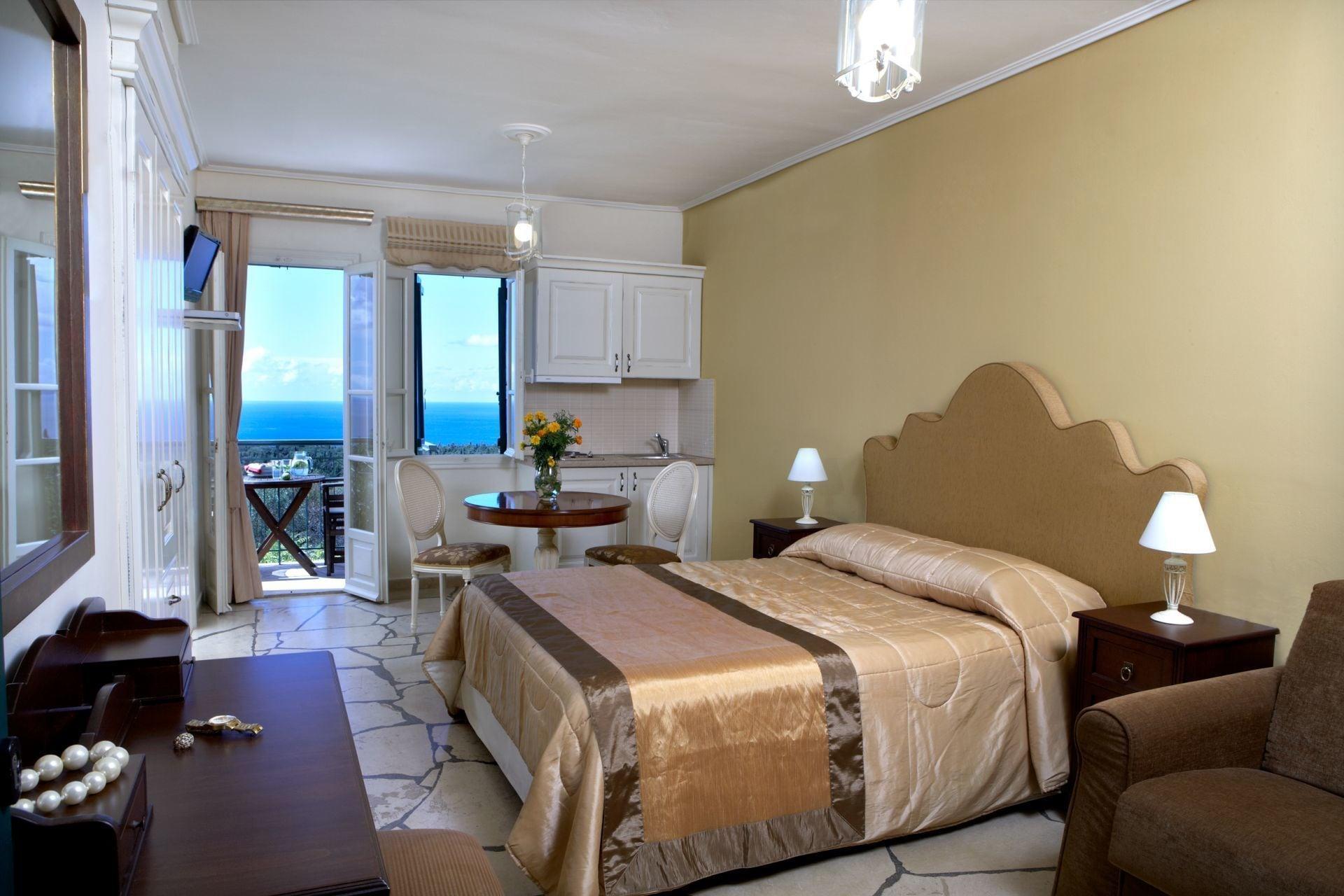 Dafnoudi Hotel Apartments Antipata  Exteriör bild